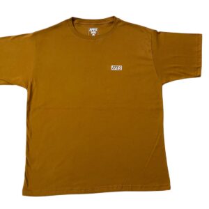 Remera oversized unisex mostaza
